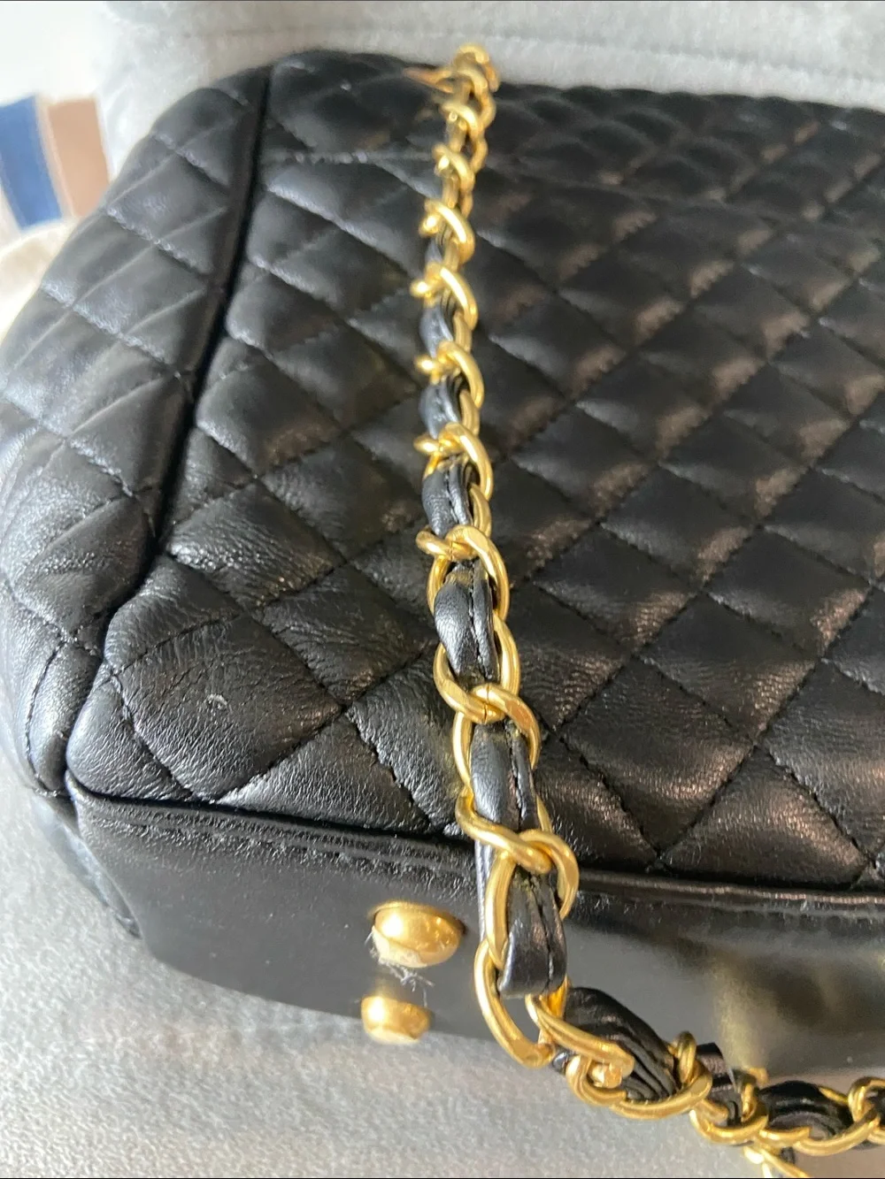 Classic Quilted Black Shoulder Bag with Gold Chain